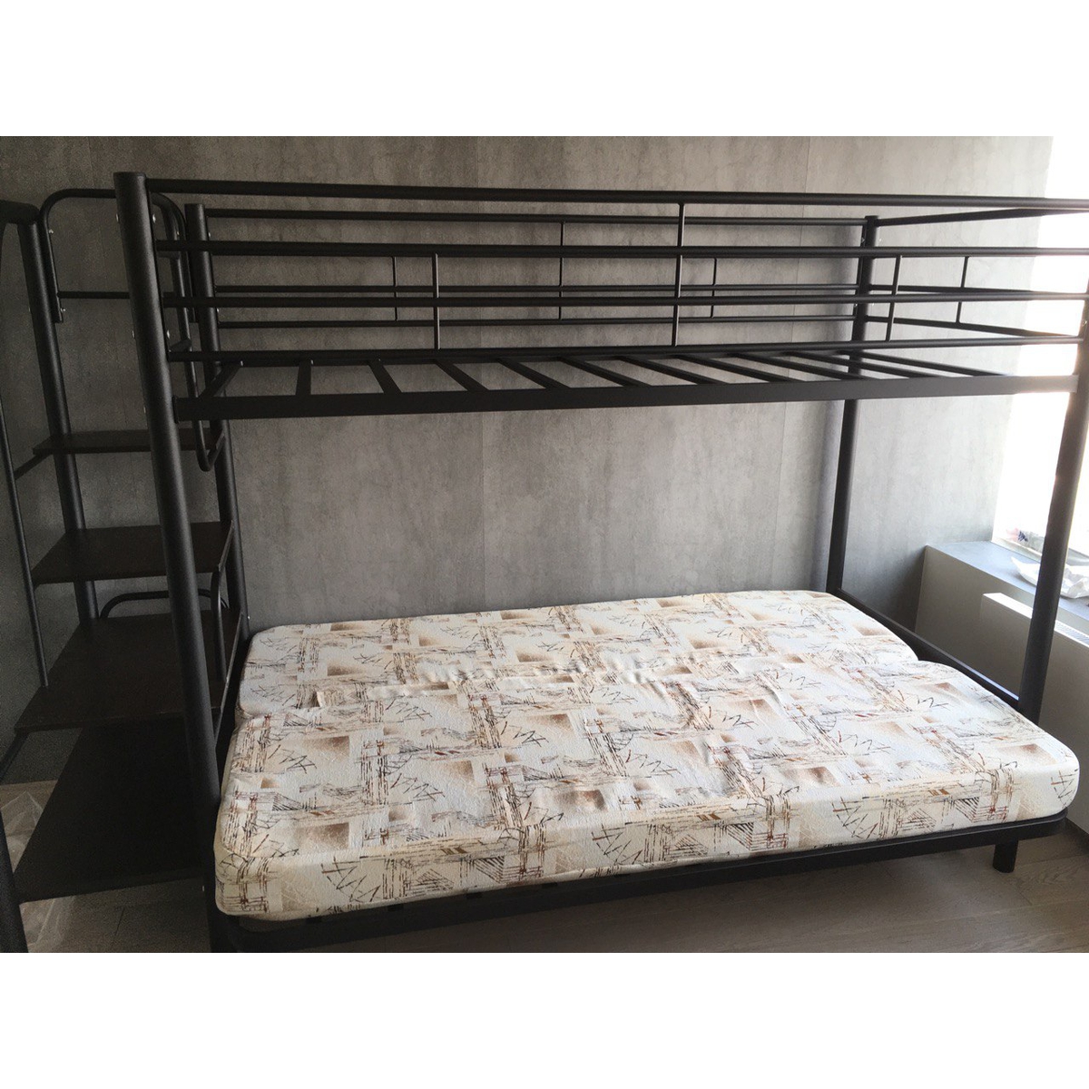 Bunk bed with hot sale futon big lots